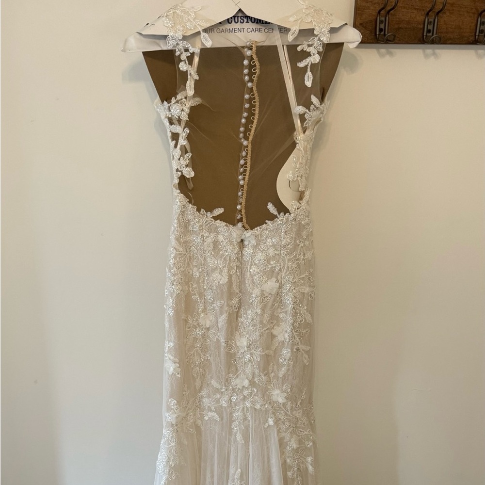 Ines Di Santo, ‘Leda’ wedding dress - Picture 7 of 8
